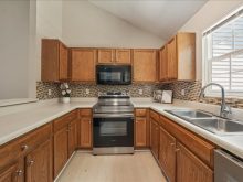 8819 Percy Way Knoxville, TN 37923 - Photo 9