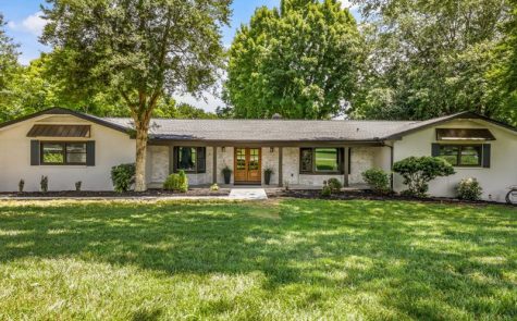 2316 Cove Field Road Knoxville, TN 37919