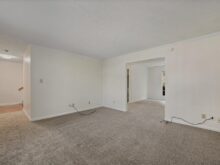 1012 Ultra Way - Photo 4