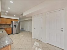 1012 Ultra Way - Photo 10