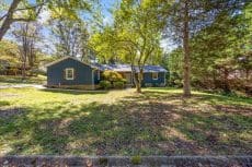 126 CLIFTON CIRCLE OAK RIDGE, TN 37830 - Photo 3